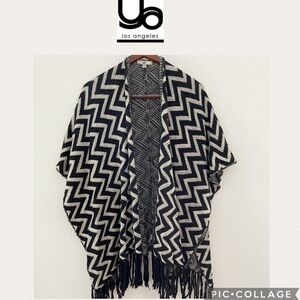 Chevron wrap fringed shawl / ruana